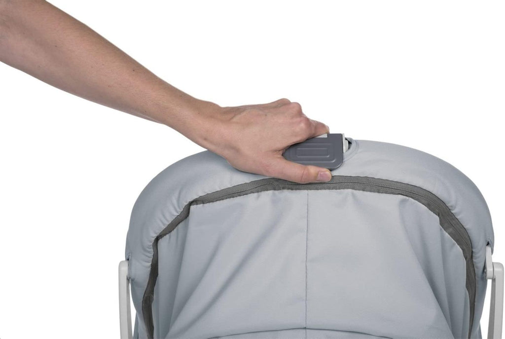 Chicco Baby Hug 4 in 1 Stubenwagen ab 0 Monate, Erhöhte Babyliege, Babybett, Hochstuhl mit Spielbogen, bis 15 kg, Verstellbare Rückenlehne, Verstellbare Höhe und 4 Räder