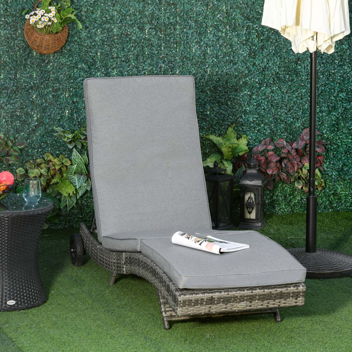 Outsunny Sonnenliege Polyrattan verstellbar mit Rollen grau