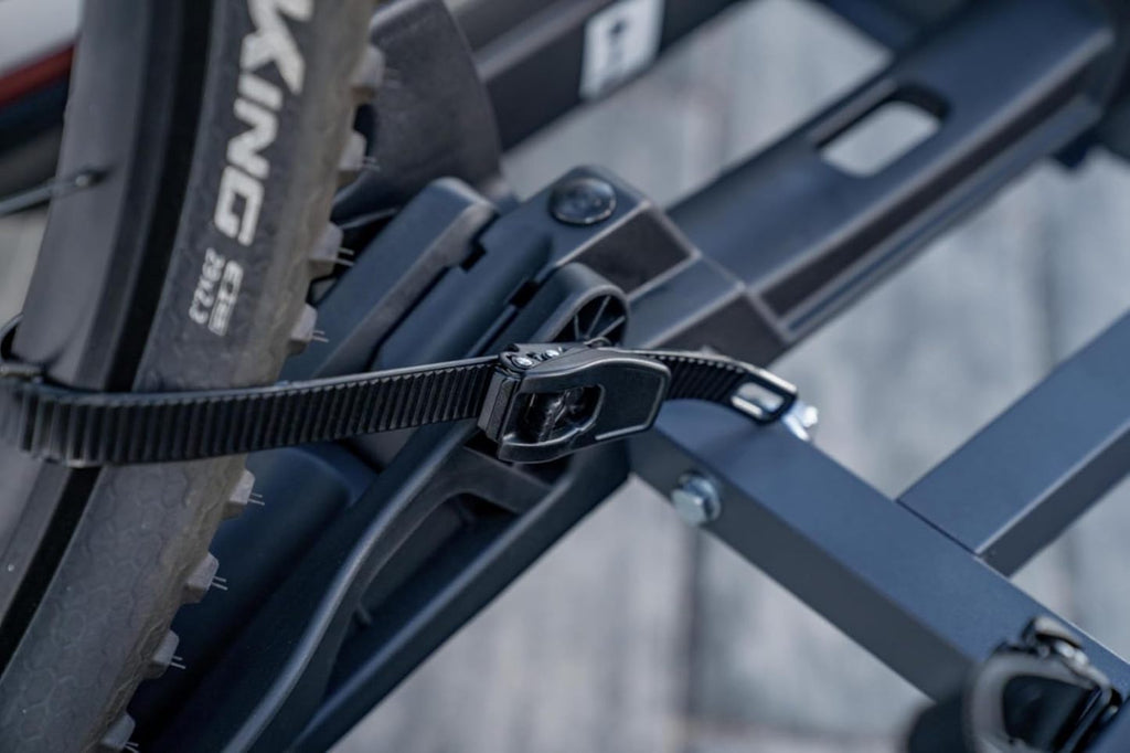 Fischer Kupplungs-Fahrradträger ProlineEvo 2, für 2 Fahrräder bis 60kg Nutzlast, E-Bike geeignet, vormontiert, abschließbar, faltbar